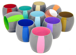 rond de serviette tendance ; rond de serviette couleurs funs ; rond de serviette décoré ; ronds peints à la main ; napkin rings ; jolis ronds de serviette ; rond de serviette colorés ; collection de ronds de serviette assortis