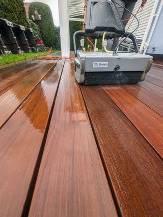 HolzTerrassen mit natürlicher Optik - AM Boden