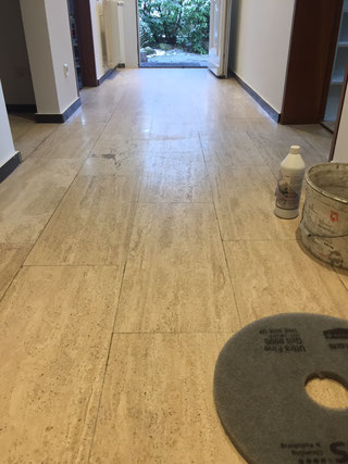 Renovierung/Sanierung Travertin Boden: So wird Ihr Boden wieder schön