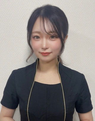 AKALA マネージャーセラピスト 熊倉梨衣奈