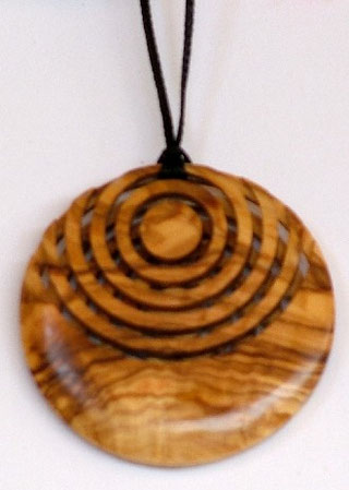 Holzschmuck Anhänger | Medaillon für Damen - Drechselkunst Speyer