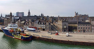 シーバスリーガルミズナラ12年 定番との違いや風味の一般評価 ...