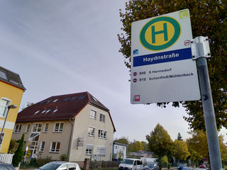 Haltestelle Haydnstraße, Bus 806, 810