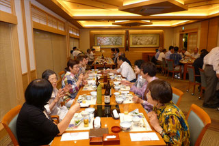 総会後の懇親会