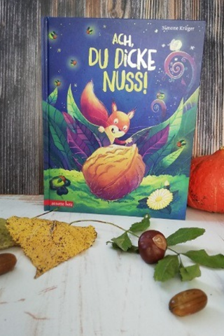 Das ist übrigens das erste Buch, das es auf meinen Buch-Blog geschafft hat: Ach, du dicke Nuss. Ein herbstliches Lesevergnügen für Vorschulkinder. Fotos: Julia Georgi, Bildrechte liegen bei Anette Betz im Ueberreuter Verlag