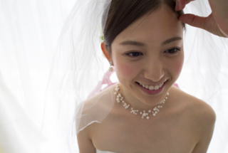 さくら国際結婚のサポートで幸せな年の差婚３２歳の差カップルが現在もお幸せに暮らされています。