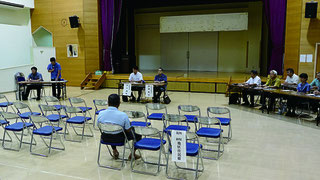 陸自配備計画に関する意見交換会が開かれた=5月31日夜、健康福祉センター