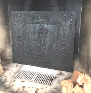 Einsatzmöglichkeiten - Historic Firebacks - Antike Kaminplatten - Dr