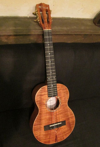 OIHATA Ukulele