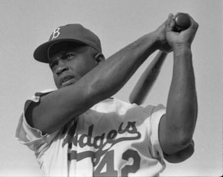 Nella foto Jackie Robinson