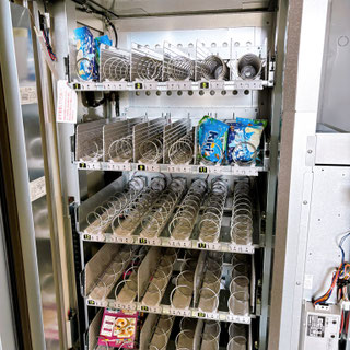 パン自販機