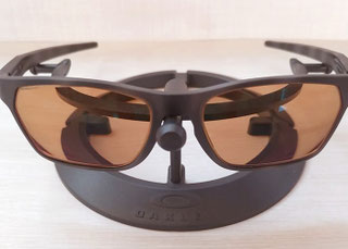Oakley スポーツメガネ ブラウンレンズ ケース付き オークリー OAKLEY サングラス Sphaera スファエラ ケース付