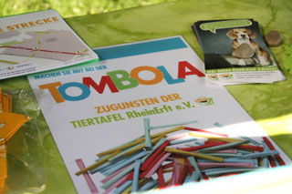 Foto: Jasmin Mäser, die Tombola zum DogWalk
