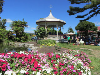 "Arts in the Park" at Government Gardens