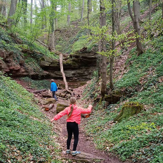 Wandern mit Kindern im Hohlweg