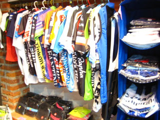 ROPA Y ACCESORIOS