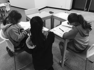 モノクロならOKっ!と、本人たちの許可を頂けました