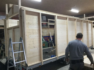 Zirkuswagen bauen lassen vom Zirkuswagenbau Pletz