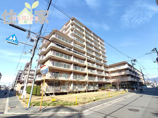 シャルム小阪三番館