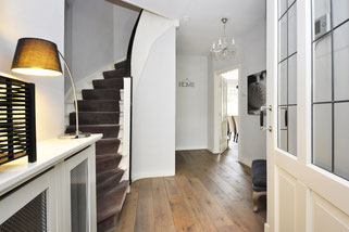 Aannemer Leiden verbouwing renovatie jaren 30 woning dakrenovatie pannendak dakgoten dak vervangen