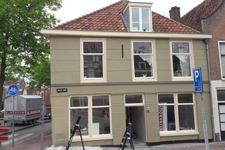 Verbouwen schilderwerk glas plaatsen gemeentelijk monument Leiden