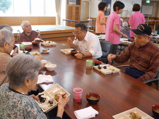 田中園長も会食に参加され、会話が弾みました