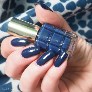 swatch L'ORÉAL BLEU ROYAL 668 Color Riche Le Vernis