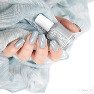 essie • mooning • Wild Nudes Collection