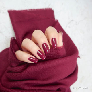 essie • nailed it (EU 516) • Congrats Collection