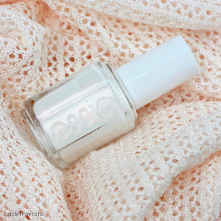essie • sweet soufflé • S'il Vous Play Collection summer 2017