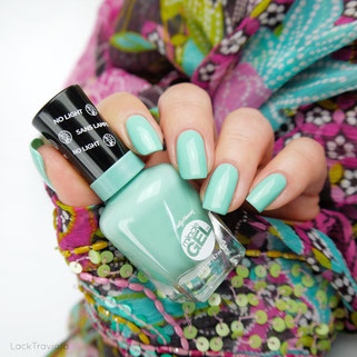 Sally Hansen • Prince Char-mint (754) • Travel Stories Collection Summer 2017 (miracle GEL)