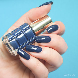 swatch L'ORÉAL BLEU ROYAL 668 Color Riche Le Vernis