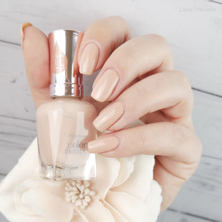 Sally Hansen • Re-nude • color therapy Collection
