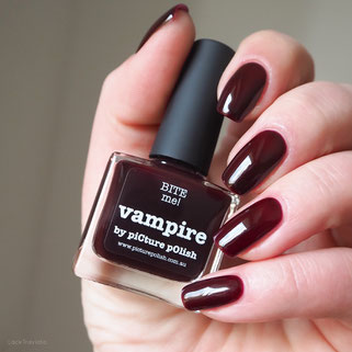 swatch piCture pOlish vampire