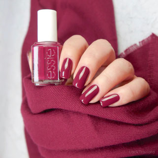 essie • nailed it (EU 516) • Congrats Collection