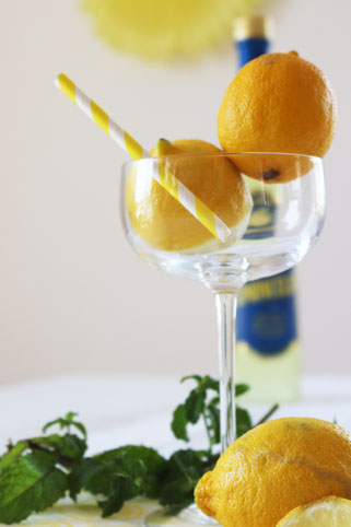 Bild: Rezepte für Drinks und Cocktails mit Limoncello. Ein Gastbeitrag für decorize, gefunden auf www.Partystories.de