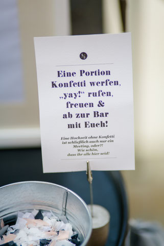 Bild: Tipps und Ideen für eine DIY Hochzeit im urban-industrial Stil, echte Tipps von einer echten Braut nicht nur für eine Sommer Hochzeit, Inspirationen einer echten Hochzeit mit freier Trauung in Düsseldorf, gefunden auf www.partystories.de