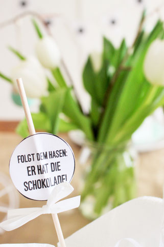 Bild: IDeen für Osterdeko, Freebie zum nachmachen inklusive, Caketopper oder Geschenkanhänger DIY, gefunden auf Partystories.de