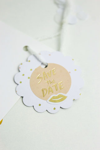 Bild: DIY Brautkalender- finde Ideen für einen Braut Countdown Kalender als Geschenk zum selber machen, mit Tipps zum Befüllen und Verpackungsideen // gefunden auf www.partystories.de // #diyHochzeit #Brautkalender #geschenkidee #adventskalender