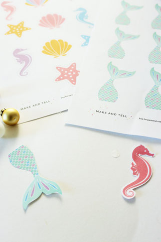 Bild: DIY Adventskalender für Kinder im Meerjungfrauen und Unter Wasser Stil basteln, Anleitung und Ideen zum Befüllen vom DIY Deko & Partystyling Blog Partystories.de // #Adventskalender #DIYadventskalender #Meerjungfrauen #Mermaid #unterWasser #basteln