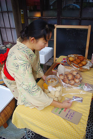 「自然酵母 山のパン屋」さん