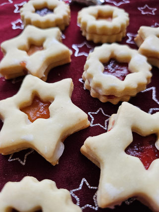 Gefüllte Weihnachtsplätzchen Hildabrötchen
