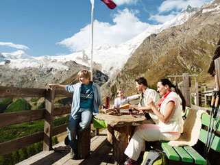 Wandern, Wanderferien, Familie, Famiilenferien, Bergsommer, Saas-Fee, Hotel garni & Apartments Domino