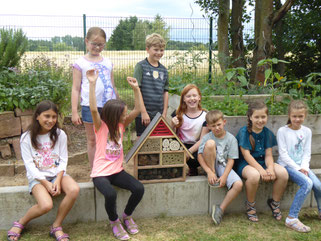 Insektenhotel in der Grundschule Dornheim