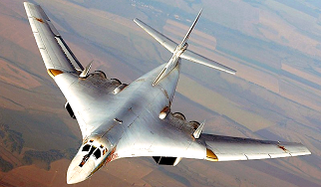 Bombardier stratégique Tupolev TU-160 Blackjack - Russie /fonsecran.eu