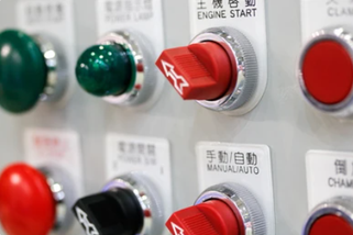 札幌、岩見沢で仮設発電機自動機盤取付は中山電気