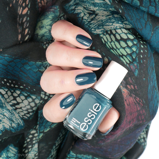 essie • in plane view (US 728) • Flying Solo Collection (spring 2020)