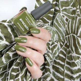 picture polish • avocado • Classic Shades Collection (new summer 2019)