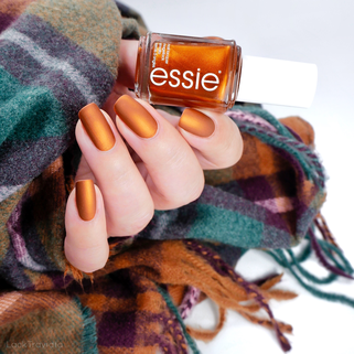 essie • rust worthy (EU 663) • Sweater Weather Collection (fall 2019)