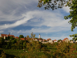 Die Altstadt von der gegenüberliegenden Talseite aus betrachtet